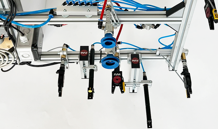 Profilbasiertes Greifersystem mit abdruckfreien Thermalon® Vakuumsaugern